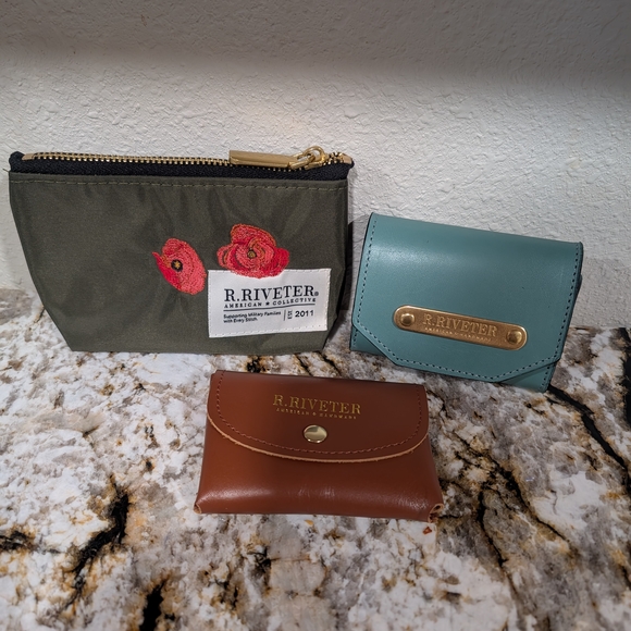 Women's Green and Brown Wallet Set - Picture 1 of 10
